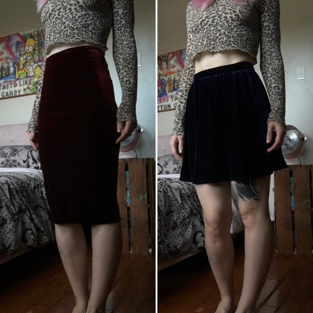 2 For 1 Velvet American Apparel skirts ❤️💙